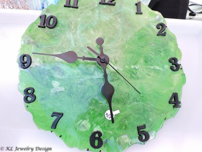 Resin Clocks - image5